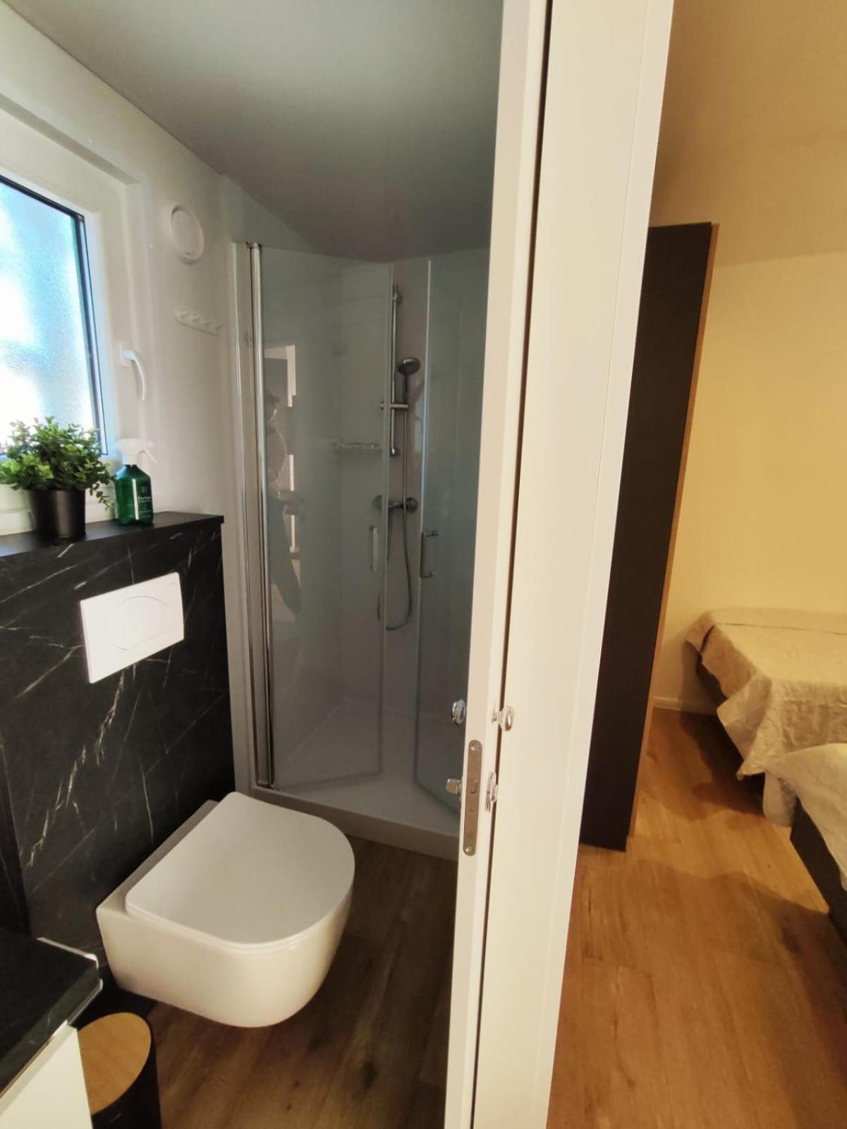 Mobile Home Kala Biograd Na Moru Exterior foto